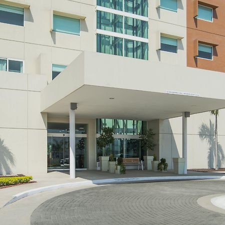 Holiday Inn Express Manzanillo By Ihg Exterior foto