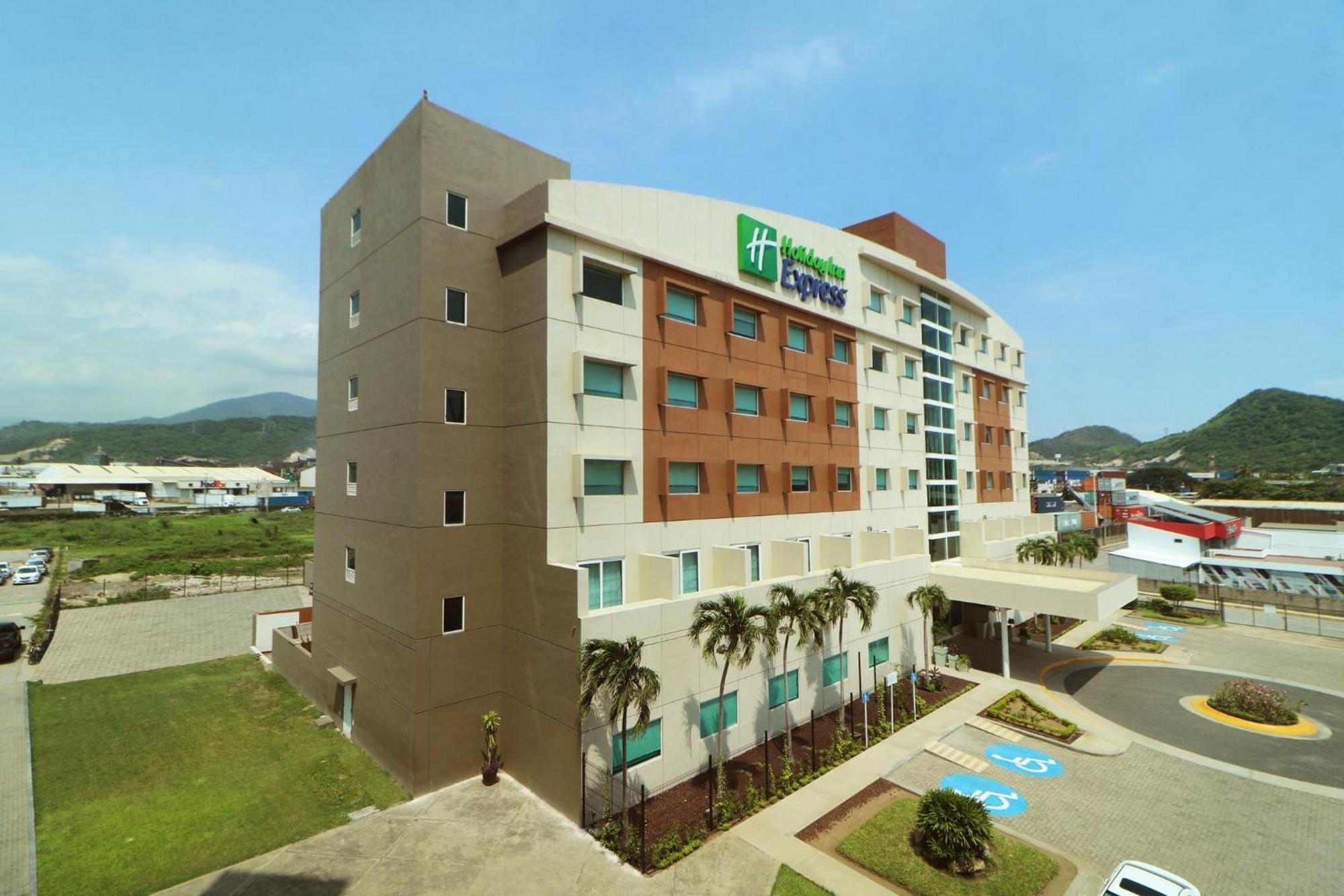 Holiday Inn Express Manzanillo By Ihg Exterior foto