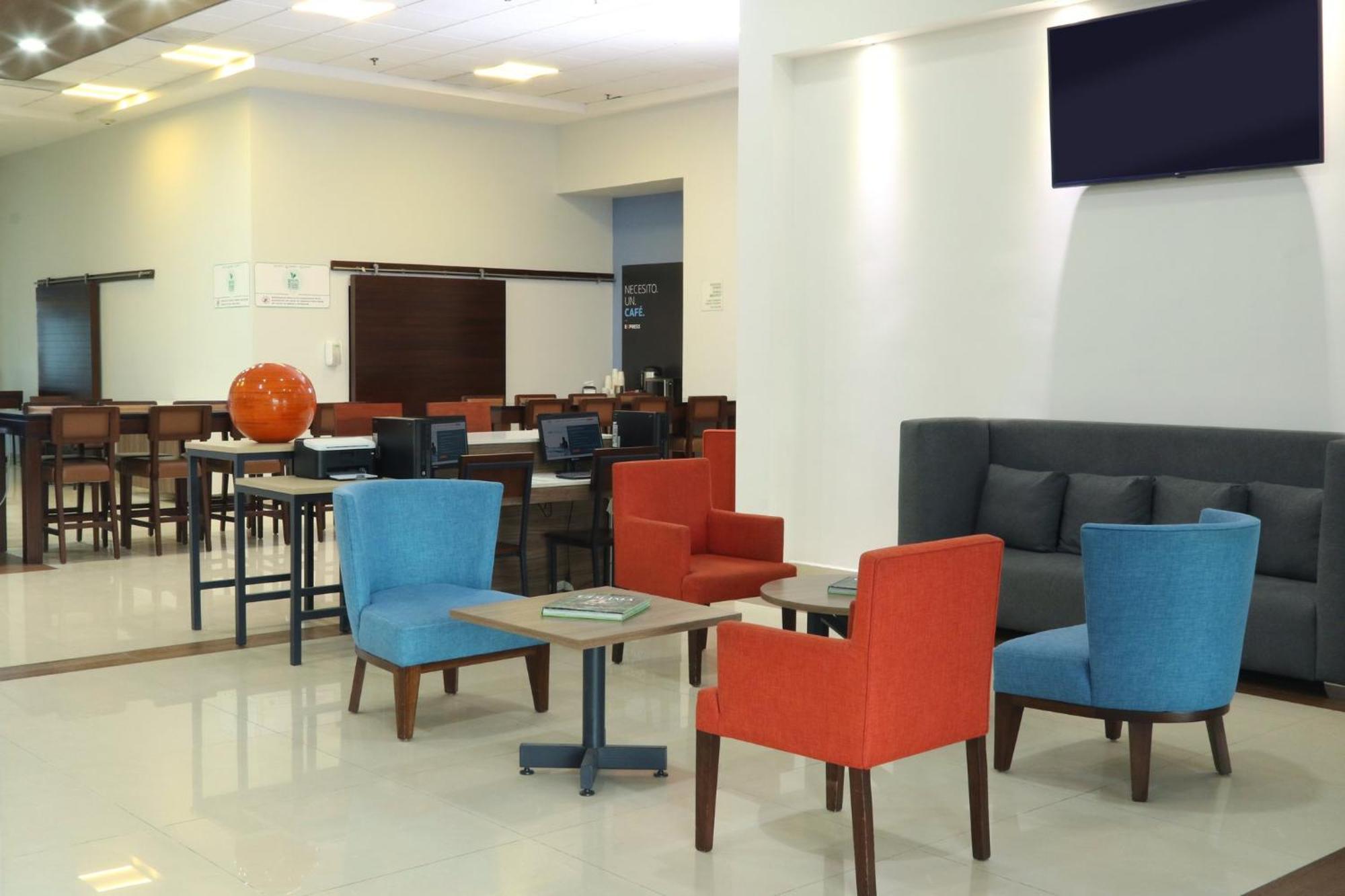 Holiday Inn Express Manzanillo By Ihg Exterior foto