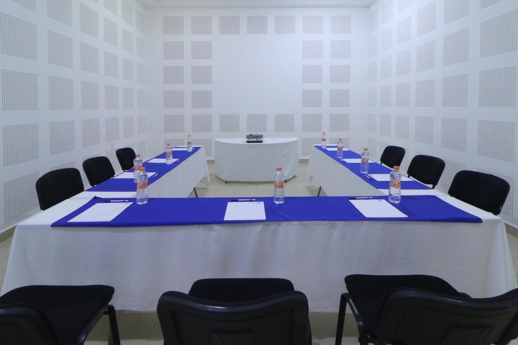 Holiday Inn Express Manzanillo By Ihg Exterior foto