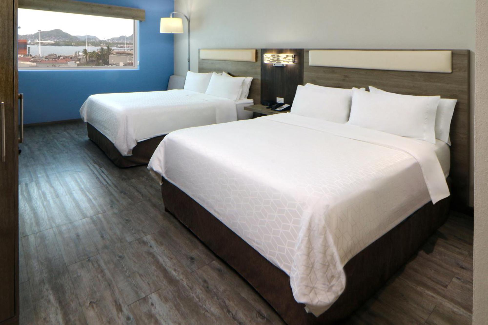 Holiday Inn Express Manzanillo By Ihg Exterior foto