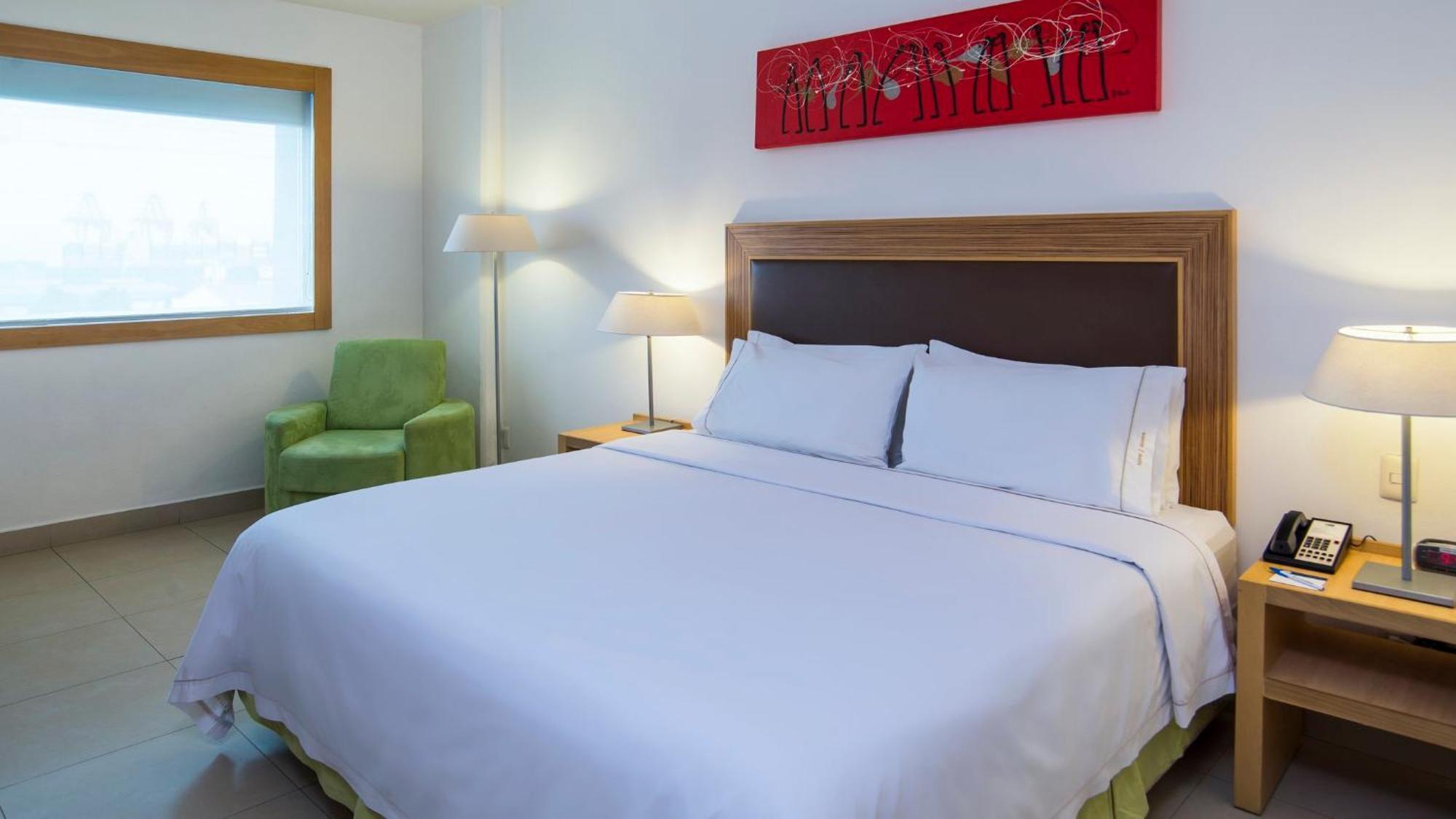 Holiday Inn Express Manzanillo By Ihg Exterior foto